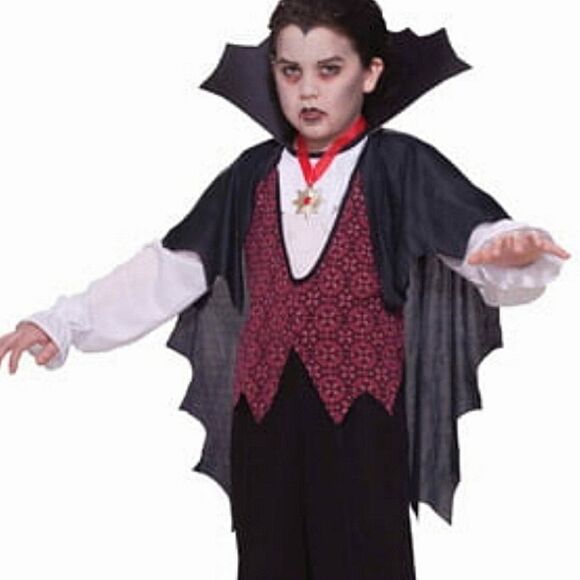 NWOT Long Sleeve Fancy SHIRT With ATTACHED VEST & CAPE - Picture 1 of 3
